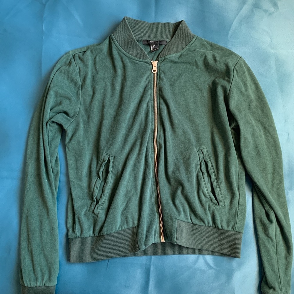 ‘Dont call me cute’ green forever 21 jacket 💚